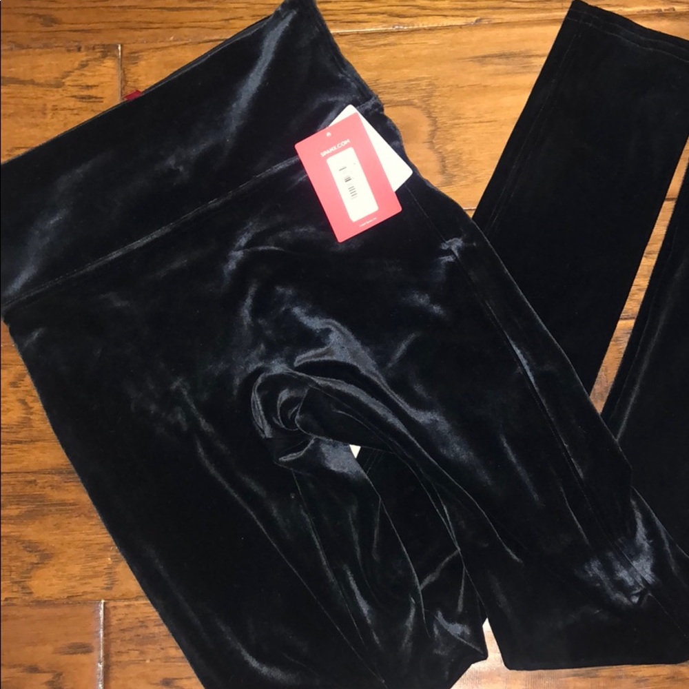 NWT SPANX black velvet leggings